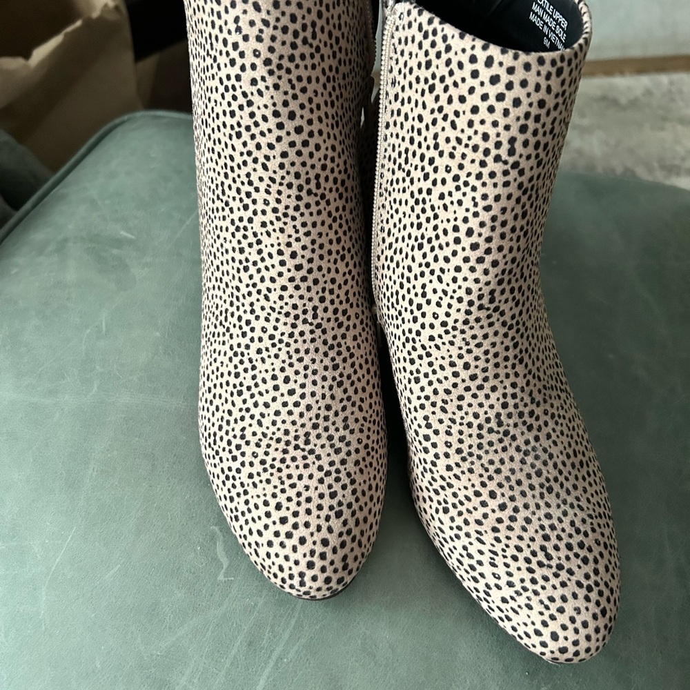 Spotted Ankle Boots - Black and Cream